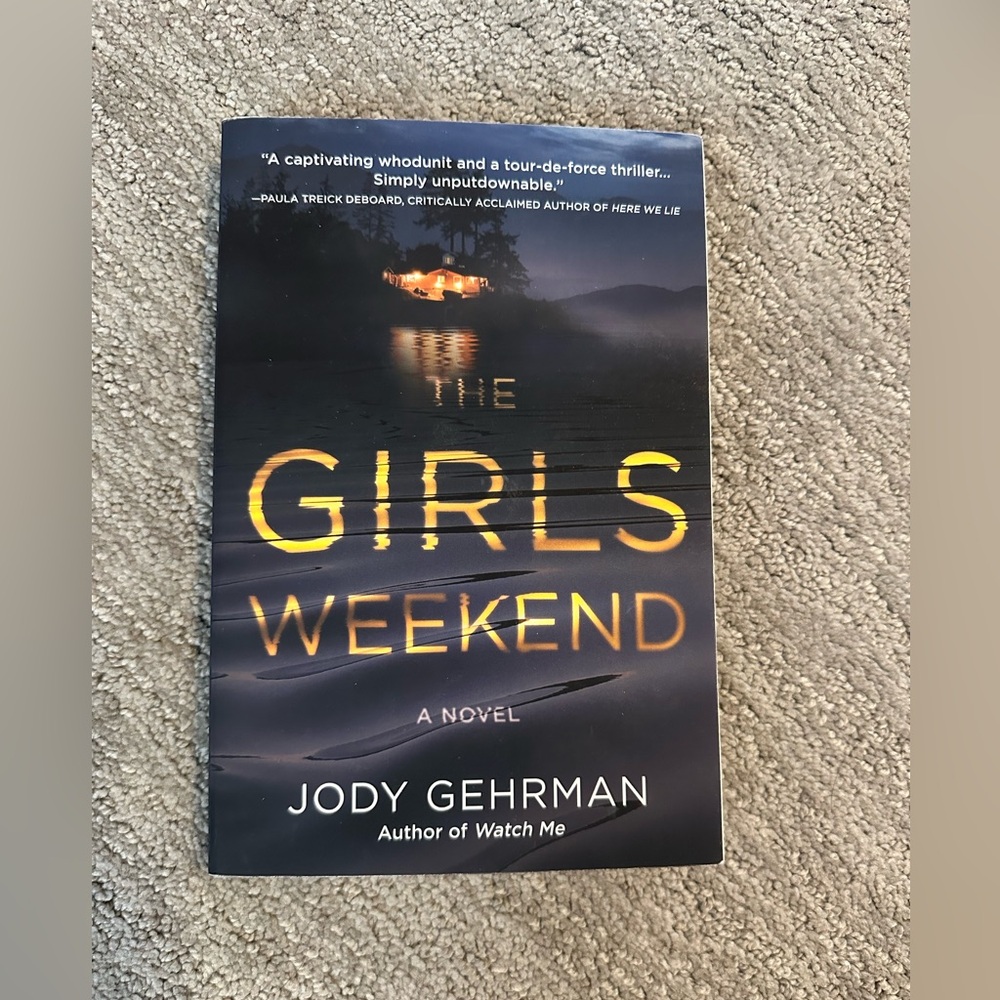 Girls weekend-thriller novel